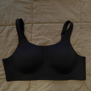 Victoria's Secret Black Seamless Sports Bra